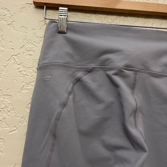 Fabletics XS Powerhold 7/8 Leggings - Picture 5 of 8